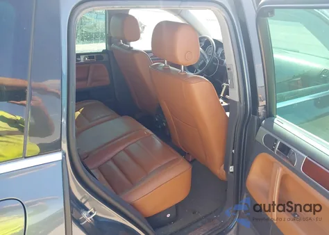 2007 Volkswagen Touareg V10 Tdi z USA, uszkodzony, nr VIN WVGPT77L07D009648